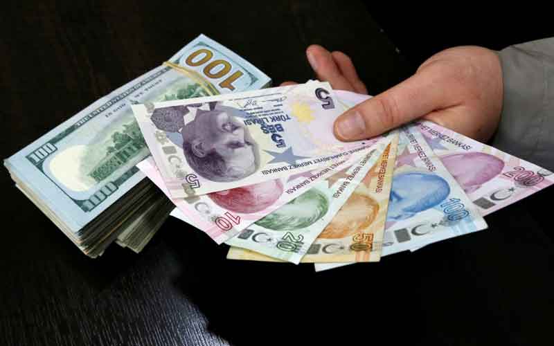 برای سفر به ترکیه خرید لیر به صرفه تر است یا دلار؟